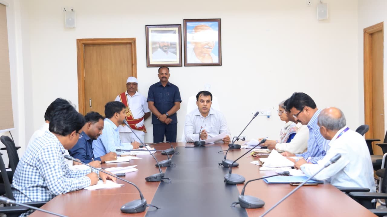 సుస్థిర వ్యవసాయ పద్ధతులపై ప్రత్యేక దృష్టి  జిల్లా కలెక్టర్ సందీప్ కుమార్ ఝా